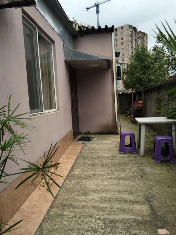 Angisa Apartment Batumi Exteriör bild